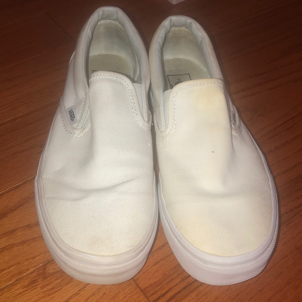 Vans slip on in white